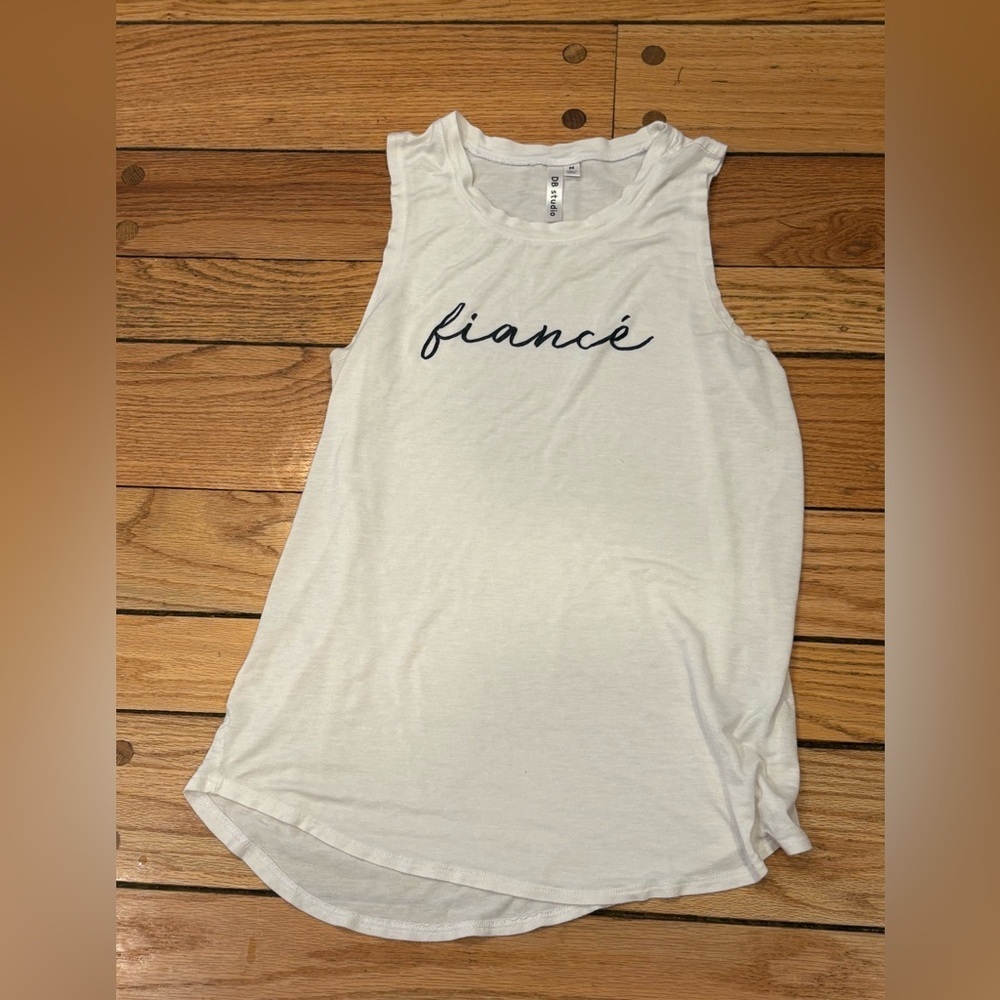 Wedding Fiancé script Sleeveless Muscle Top with Fiancee Print medium - Picture 2 of 3
